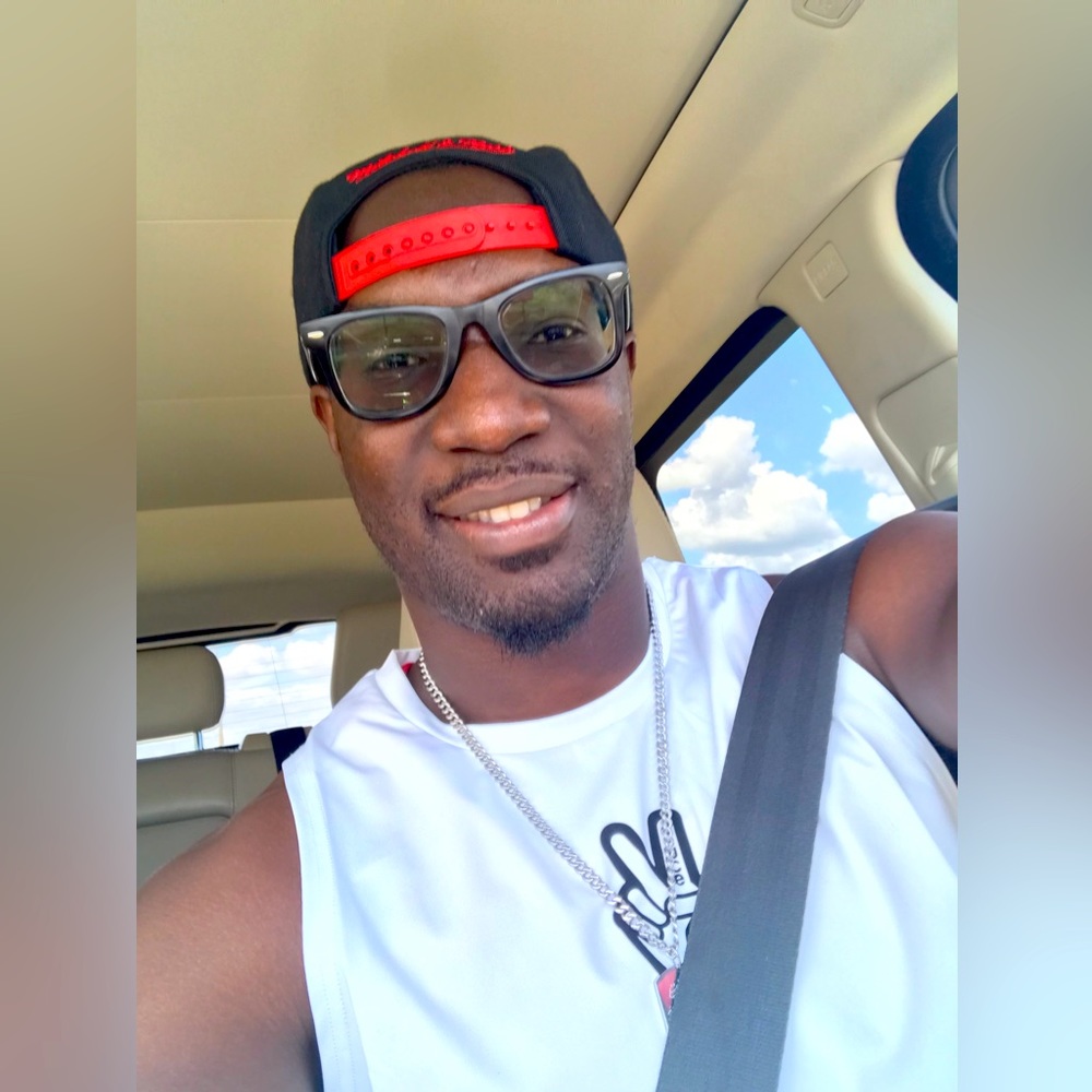 Meet your Posher, Cheikh